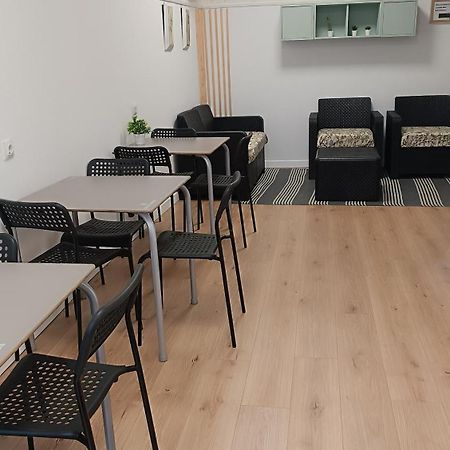 Hostel Bretema Lugo Εξωτερικό φωτογραφία