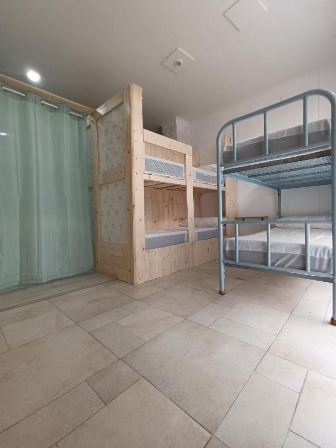 Hostel Bretema Lugo Εξωτερικό φωτογραφία