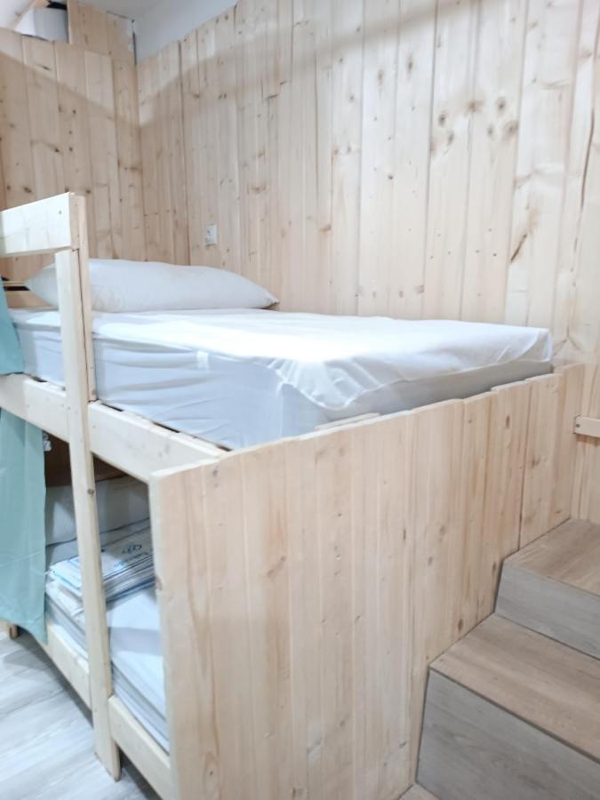 Hostel Bretema Lugo Εξωτερικό φωτογραφία