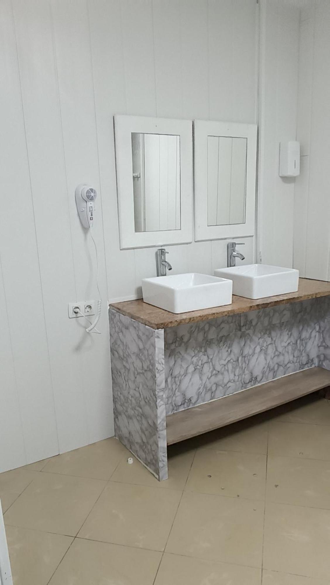 Hostel Bretema Lugo Εξωτερικό φωτογραφία