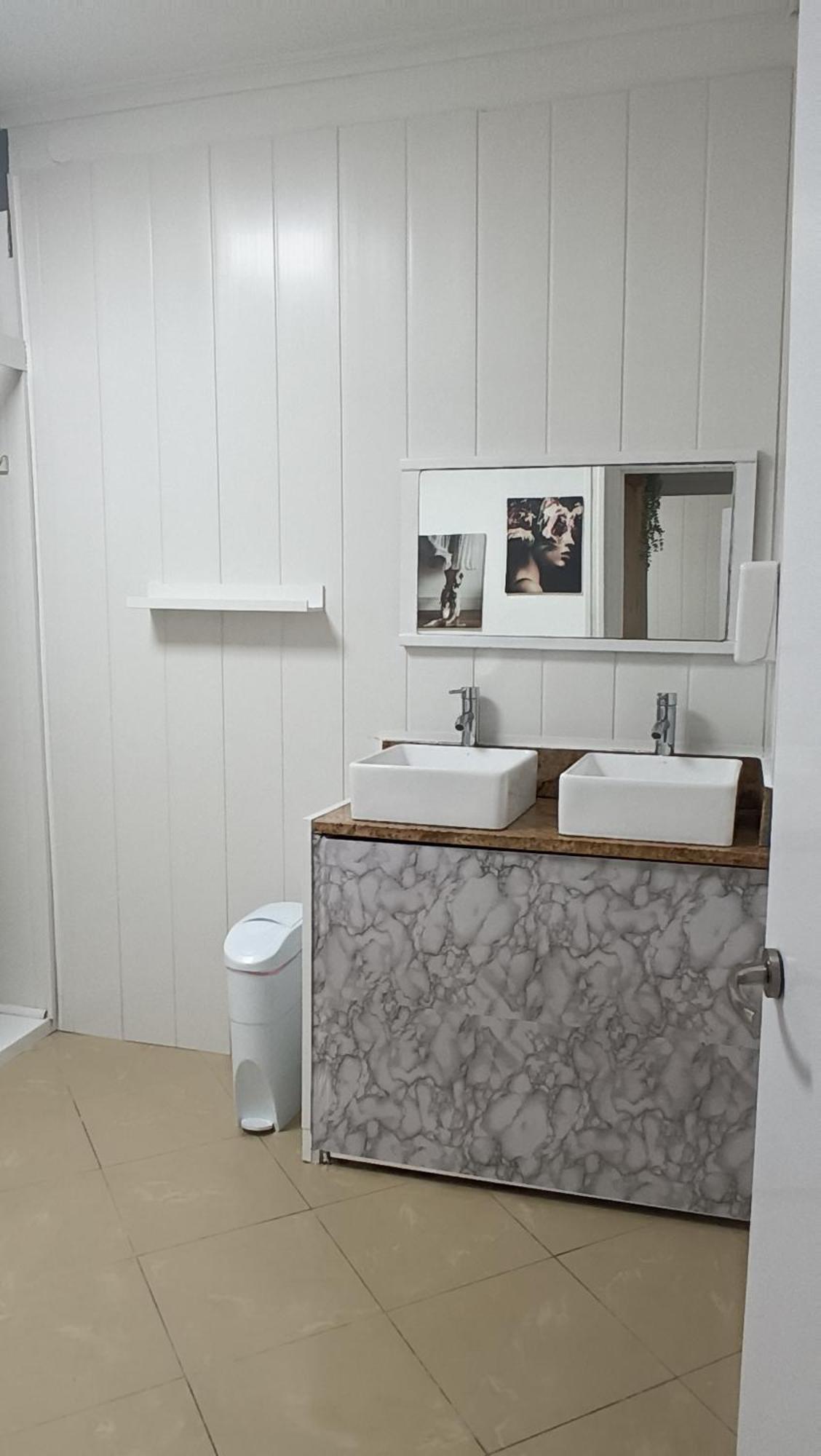 Hostel Bretema Lugo Εξωτερικό φωτογραφία